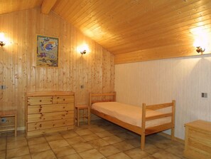 Forge-D-chambre-lits-simples-location-appartement-chalet-Les-Gets