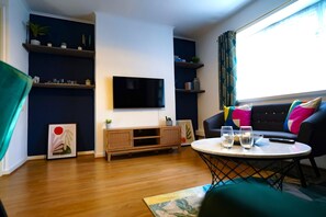 Living room 1