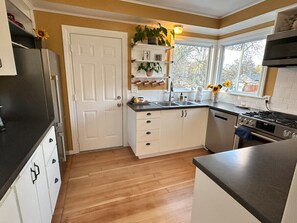 Spacious Kitchen
