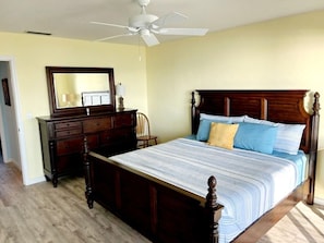 Master bedroom w/private balcony and direct ocean view located on 2nd floor