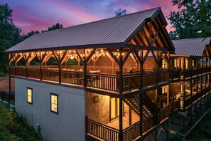 Cozy retreat in the Smokies. 