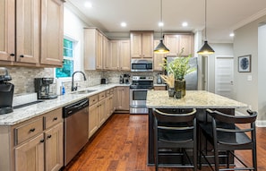 Open Kitchen & Living