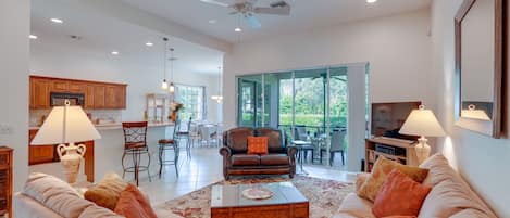 Fort Myers Vacation Rental | 3BR | 3BA | 1,982 Sq Ft | Steps Required to Enter