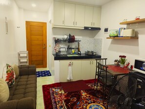 Kitchen area.