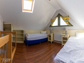 Ferienhaus Zingst: drittes Schlafzimmer im DG.