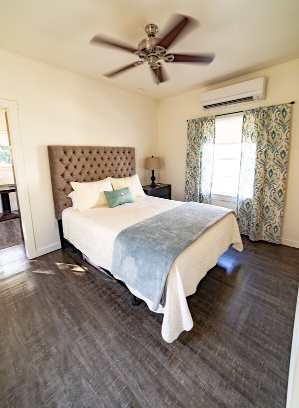 Shot Gun Style Home - Pensacola Beach has a good selection of businesses that rent jet skis on Santa Rosa Sound. These waters align the beautiful sandy beaches of Pensacola Beach, Gulf Breeze and touch many areas of the Gulf Islands National Seashore.