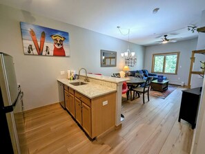 Entryway view