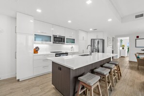 Modern Kitchen