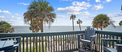 Namaste, Direct Ocean views from the balcony