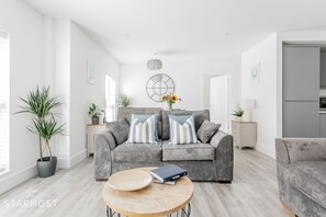 This apartment is equipped for guests staying for both leisure and business