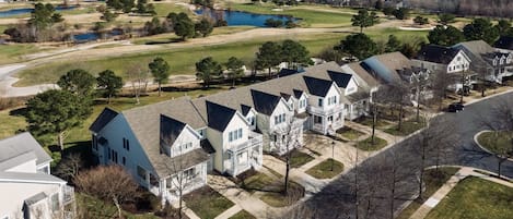 Townhome located on Willow Oak Ave