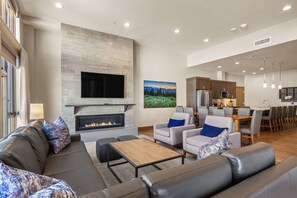 Living room with gas fireplace