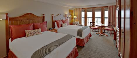 Enjoy comfort and luxury in our gorgeous Superior Room.