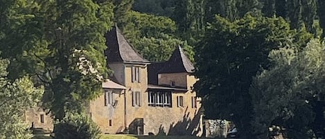 Vue maison de la Dordogne