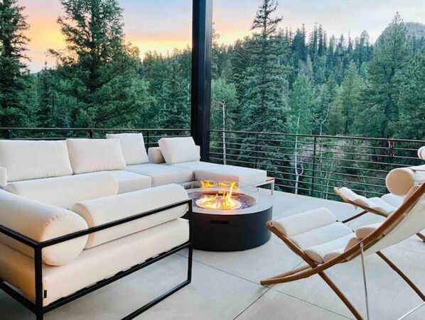 Back patio with sweeping views of the San Juan National Forest and Castle Rock.