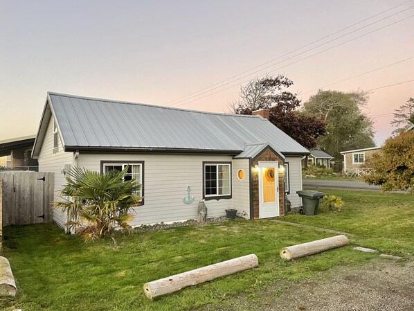 Front View ff House