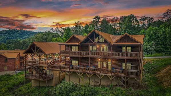 Welcome to Smokey's Paradise.