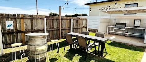 Unit 1 - Enjoy the outdoor BBQ area with undercover built in BBQ.