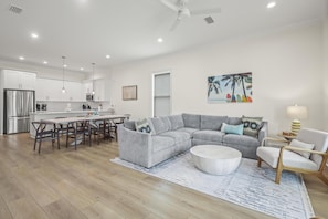 Pelican Place Unit D- Gulf Shores - Signature Properties