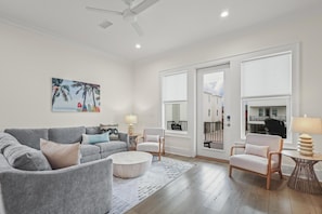 Pelican Place Unit D- Gulf Shores - Signature Properties
