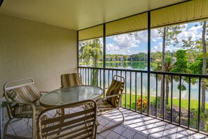 Screened Patio | Outdoor Dining | 3rd-Floor Unit | 7 Mi to Naples Beach