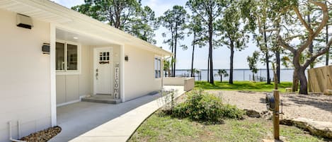 Panacea Vacation Rental | 3BR | 2BA | 1,788 Sq Ft | 2 Steps to Access