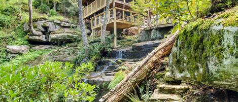 Pisgah Forest Vacation Rental | 1BR | 1BA | 500 Sq Ft | Stairs Required