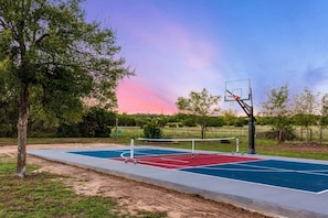Sport court