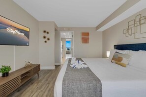 Stunning Oceanfront Bedroom
