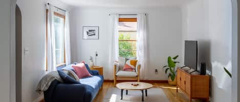 Main living room with natural light pouring in!