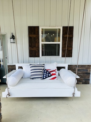 This porch swing is calling your name! 