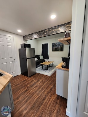 Entryway in to your cabin!