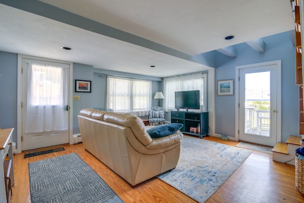 Scituate Vacation Rental | 5BR | 2BA | 1,527 Sq Ft | Stairs Required
