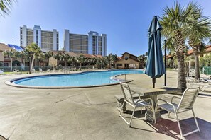 Resort Pool