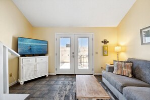 Living room with flatscreen TV & sleeper sofa