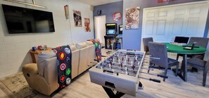 Spielezimmer
