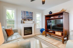 Living Room | Electric Fireplace | Smart TVs | Free WiFi