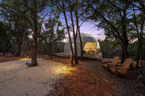 Live your glamping dream here!
