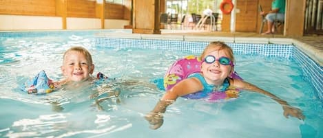 Indoor pool | Woodland Vale Holiday Park, Ludchurch, Nr Saundersfoot