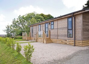 Gylly - Caddy&rsquo;s Corner Lodges, Carnmenellis, Nr Falmouth