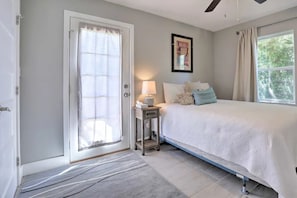 Queen bed 1