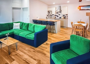 Oak Lodge VIP - The Woods at Herons Mead, Orby