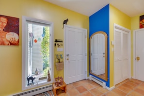 Entryway | Central Heat & A/C