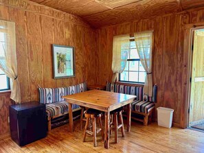 Hackberry Cabin 7 Sitting Area