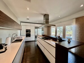 Live Oak Kitchen